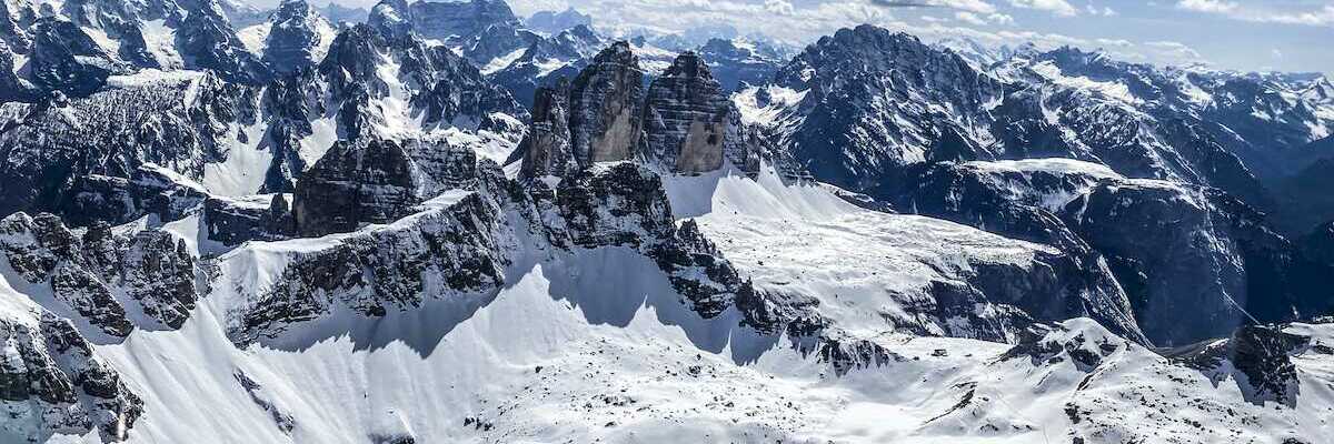 Flugwegposition um 13:17:12: Aufgenommen in der Nähe von 39030 Sexten, Autonome Provinz Bozen - Südtirol, Italien in 3017 Meter